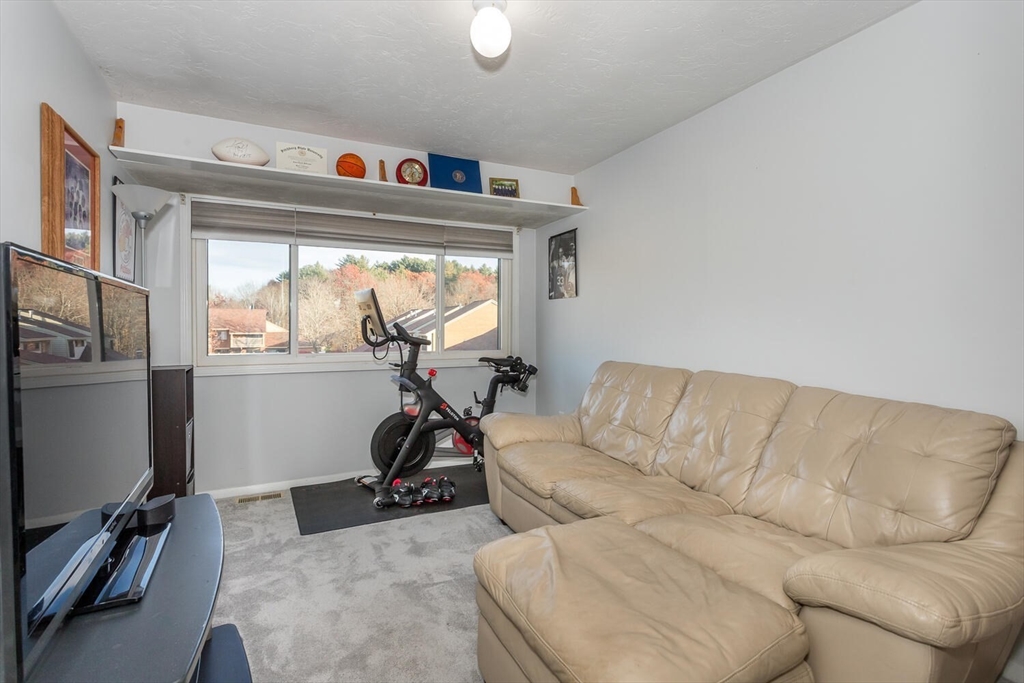 43 Elderwood Dr # 43