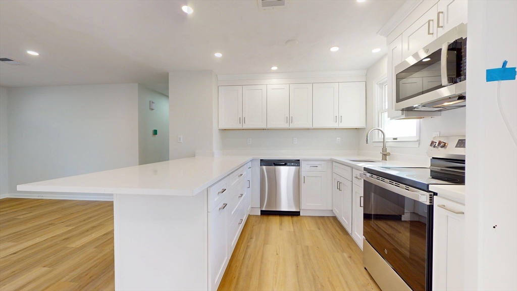 88 Roseen Road