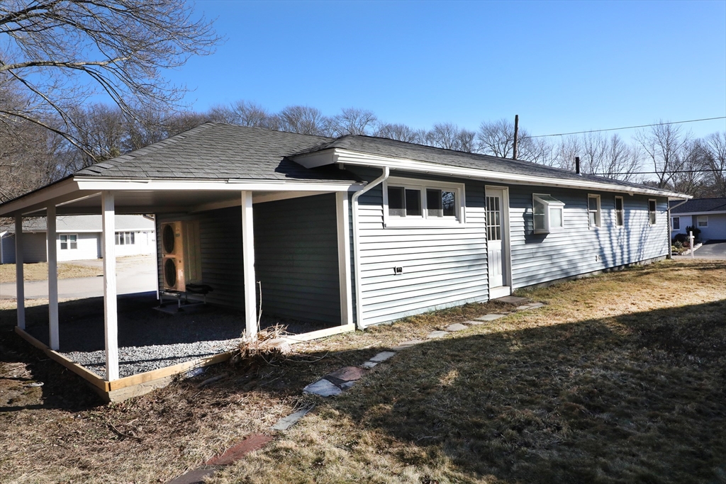 88 Roseen Road