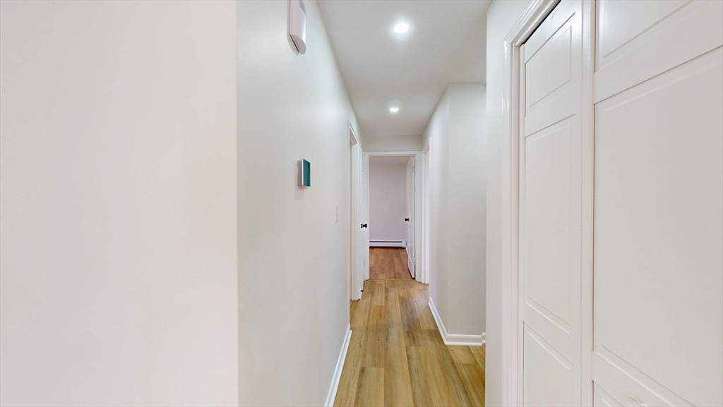 88 Roseen Road