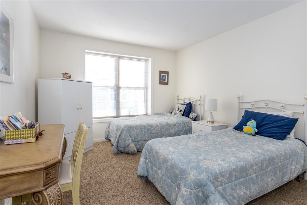 26 Kathleen Grant Rd