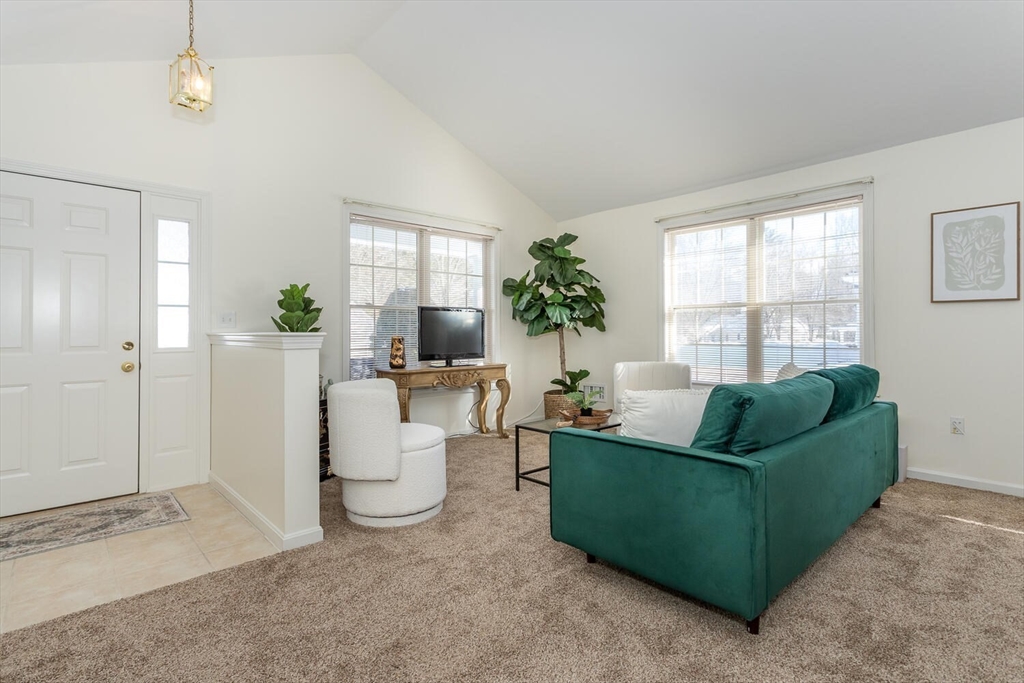 26 Kathleen Grant Rd