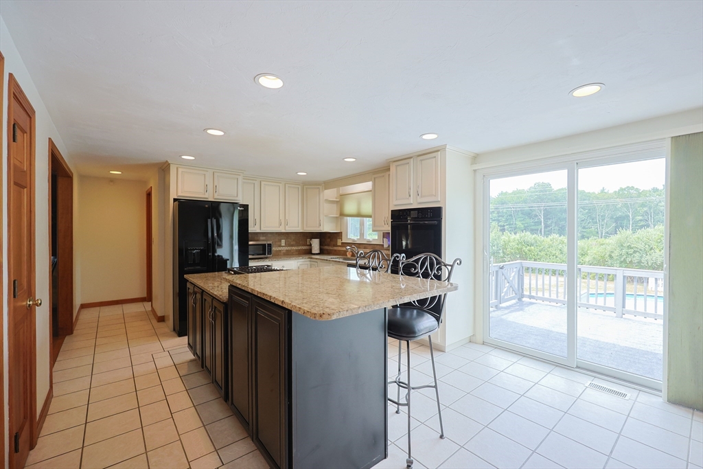 110 Cobblestone Lane