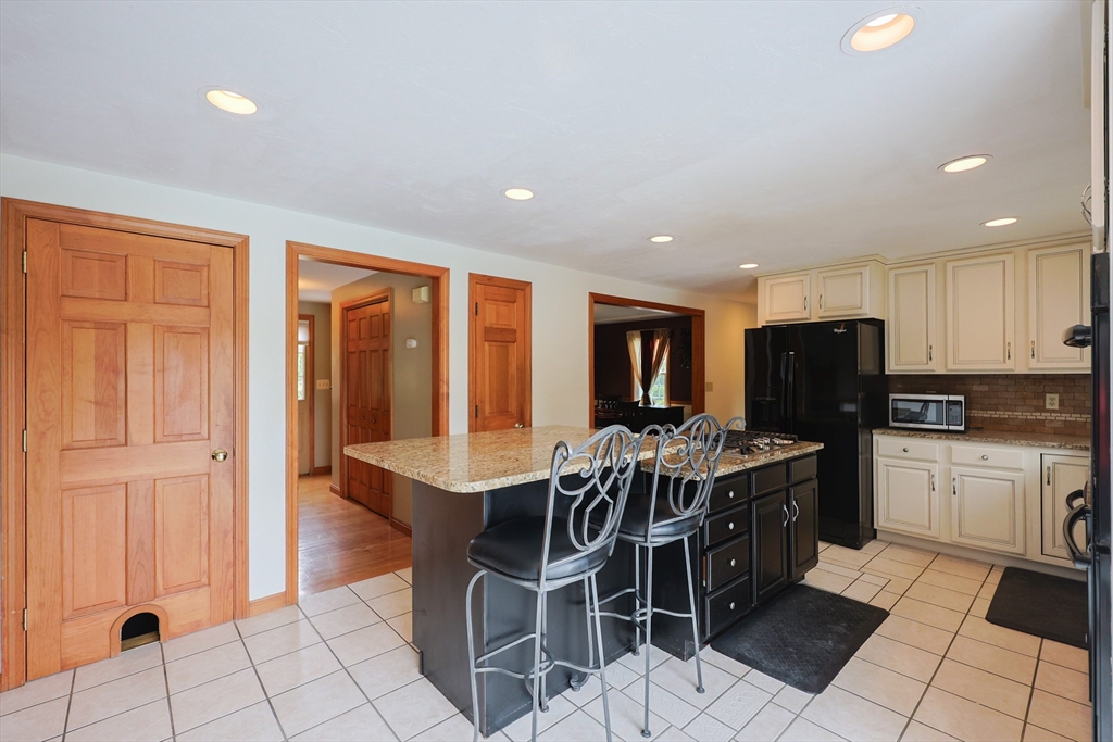 110 Cobblestone Lane