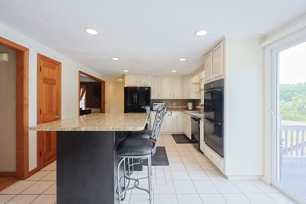 110 Cobblestone Lane