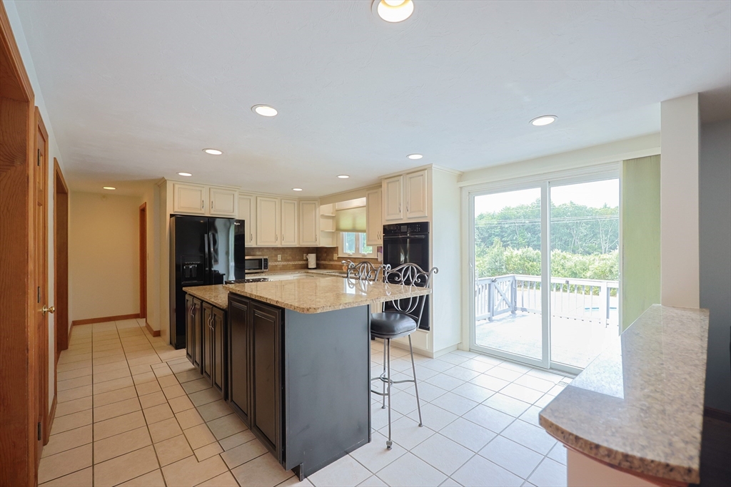 110 Cobblestone Lane