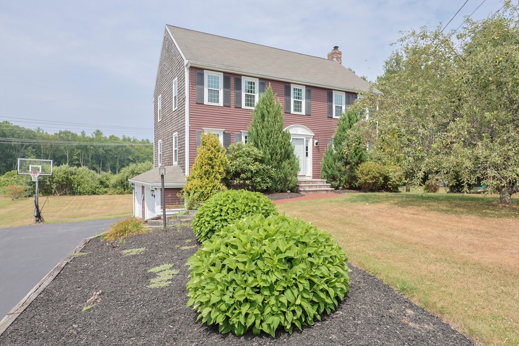 110 Cobblestone Lane