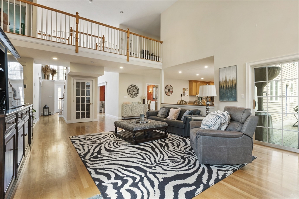 108 Waterford Dr