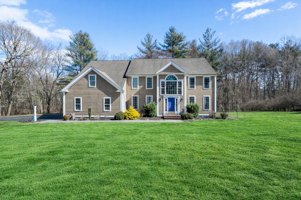 108 Waterford Dr