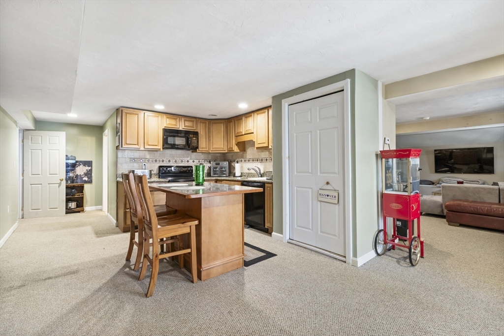 108 Waterford Dr