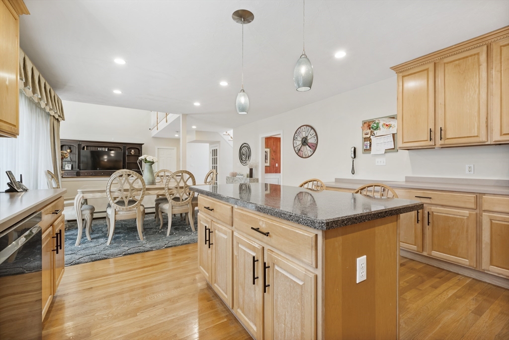 108 Waterford Dr