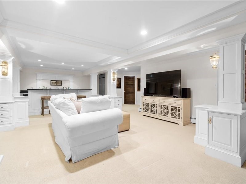 6 Brewer Way