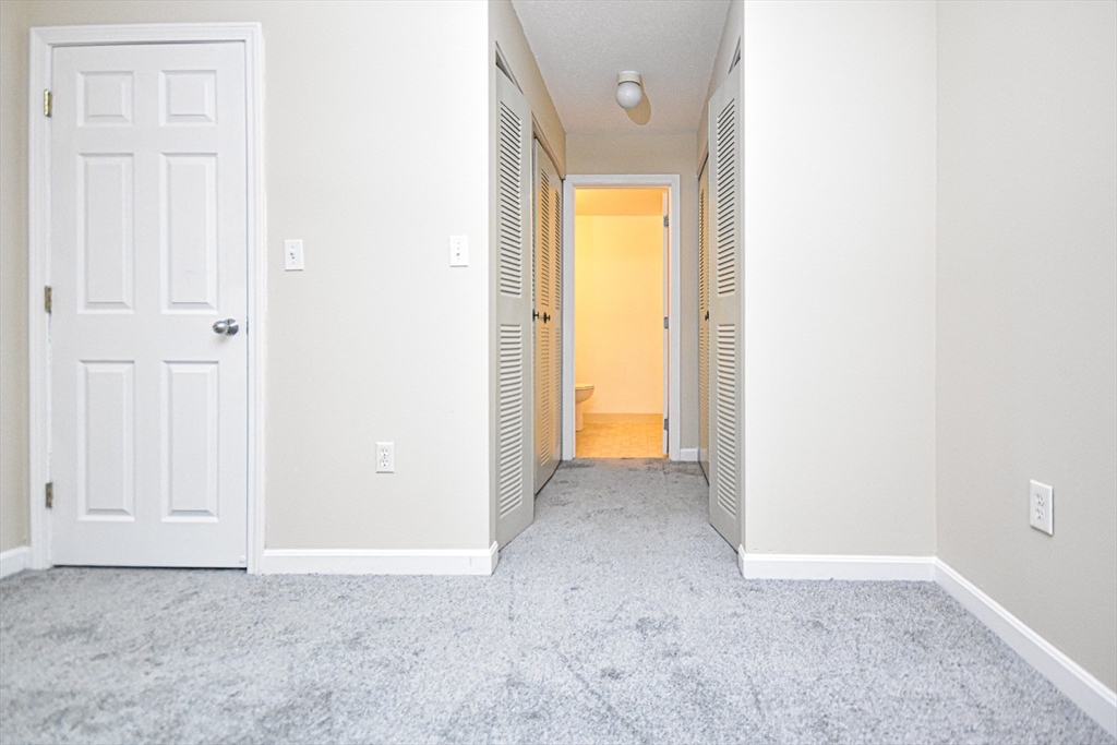 10 Pleasant St # 205