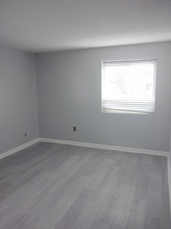 97 Colonel Bell Dr # 8
