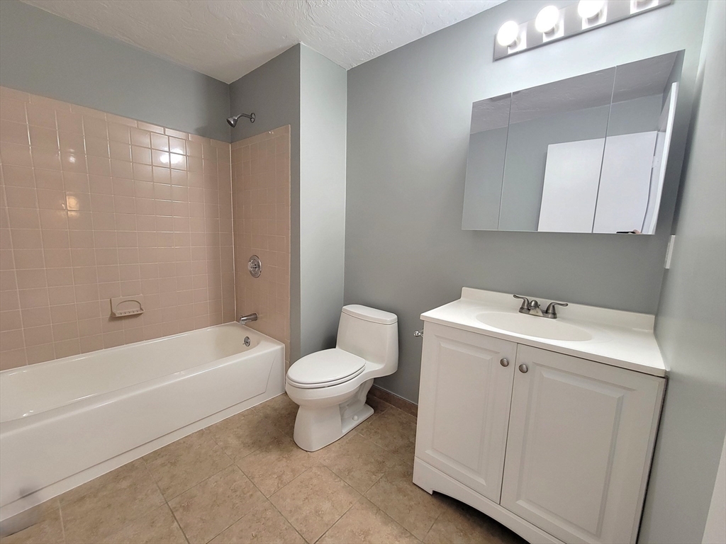 17 Elderwood Drive # 17