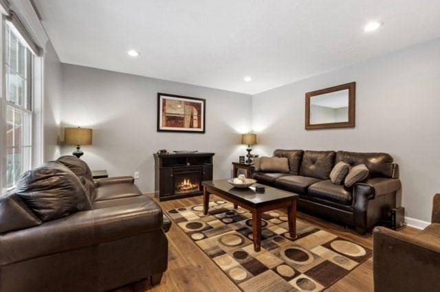 3 Mohegan Circle