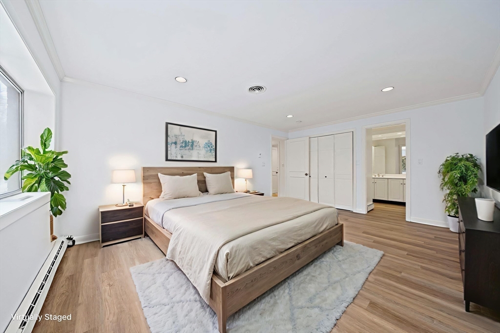 1204 Greendale Ave # 128