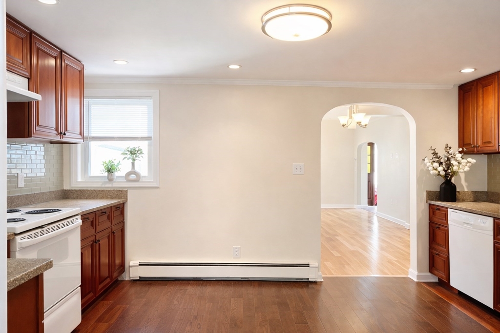 20 Quincy St Unit: B