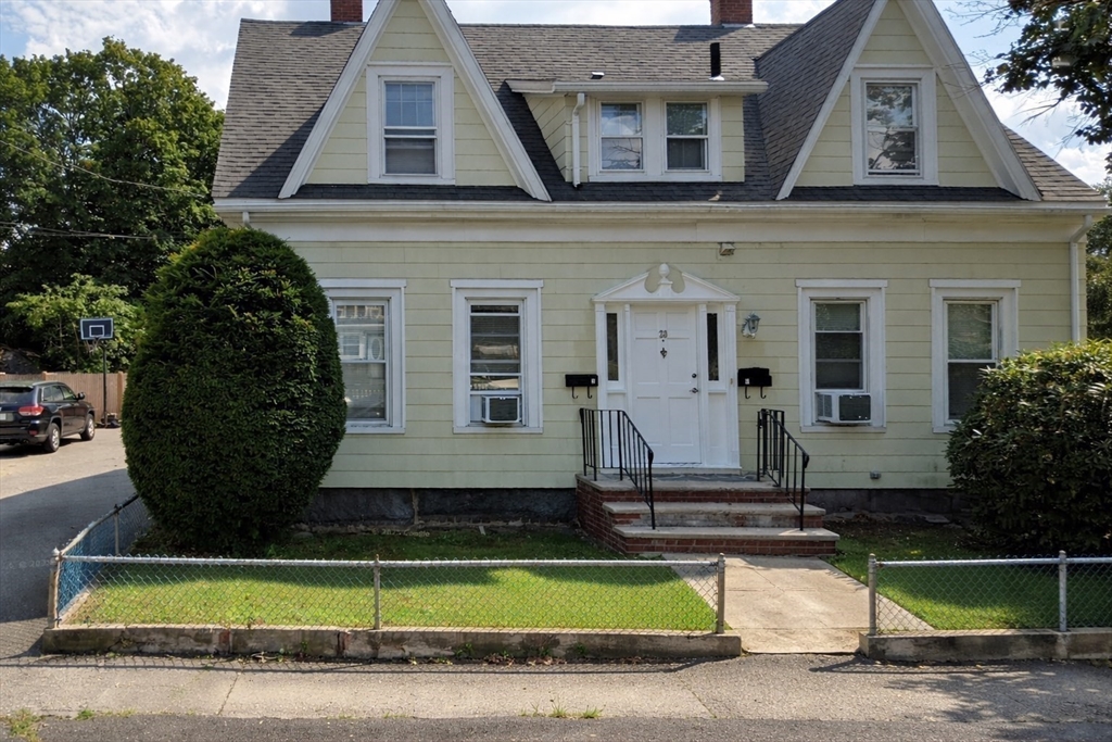 20 Quincy St Unit: B