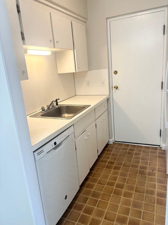 80 Walnut Street # 311