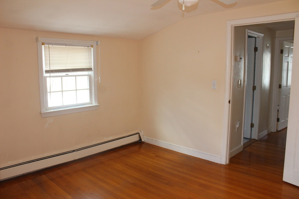 28 Myrtle