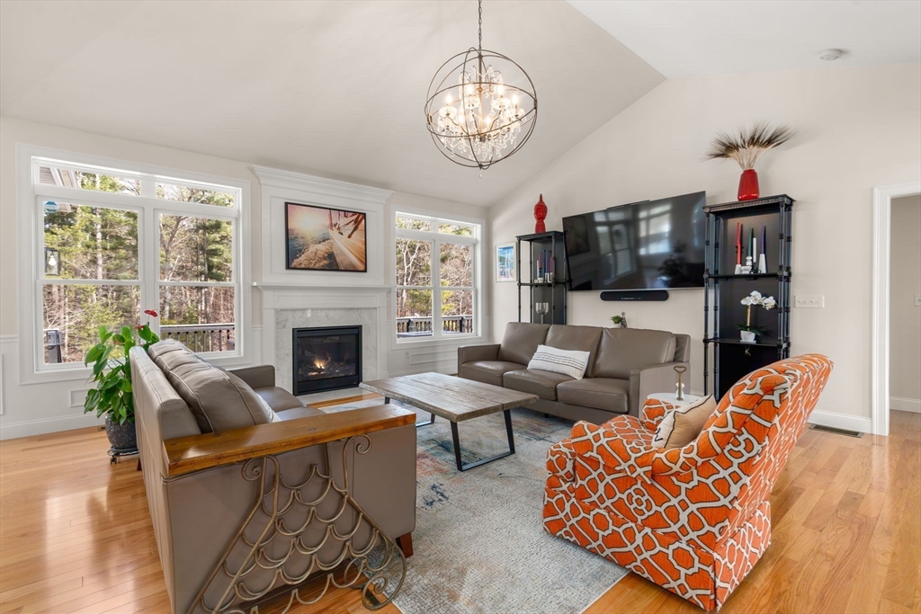64 Magnolia Way