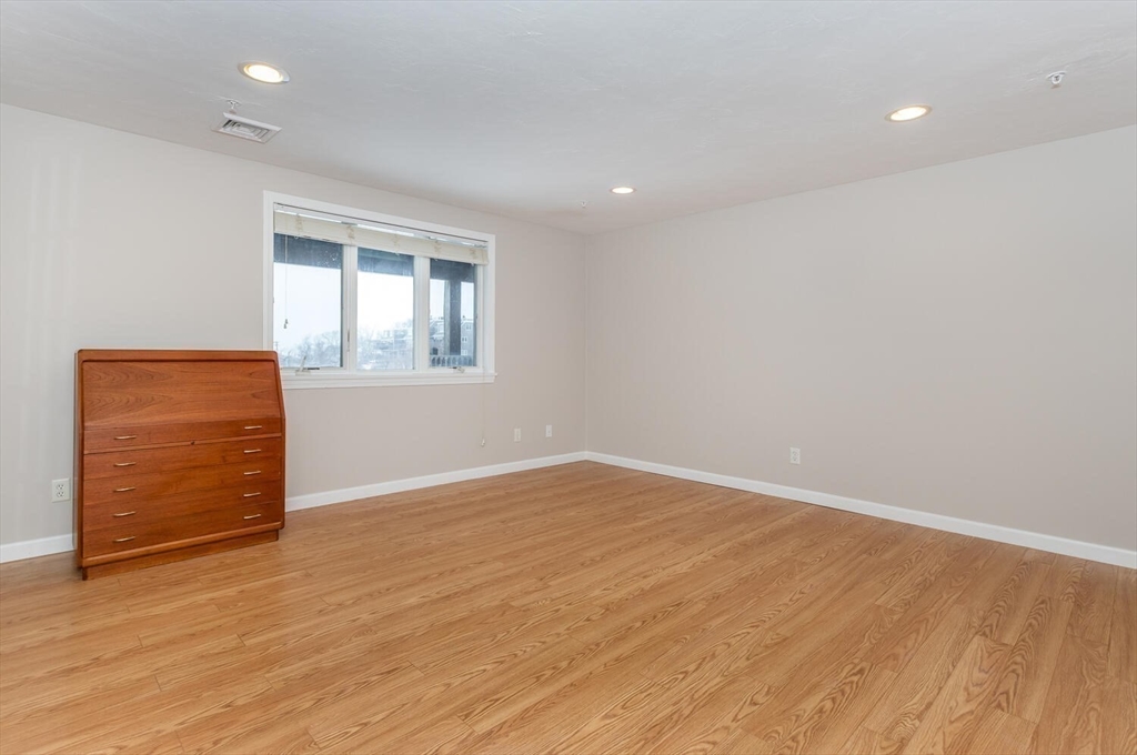 4 Highland Terrace # 415
