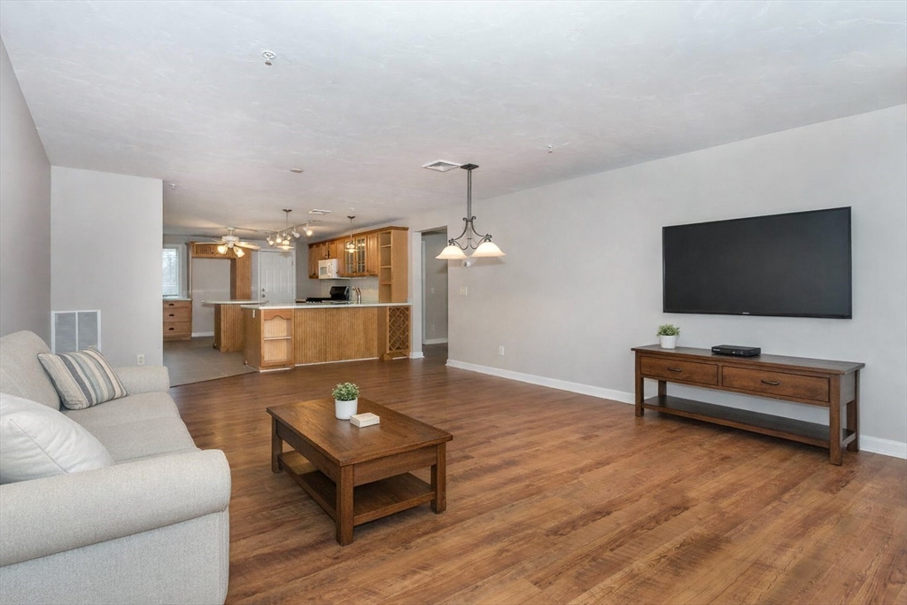 4 Highland Terrace # 415