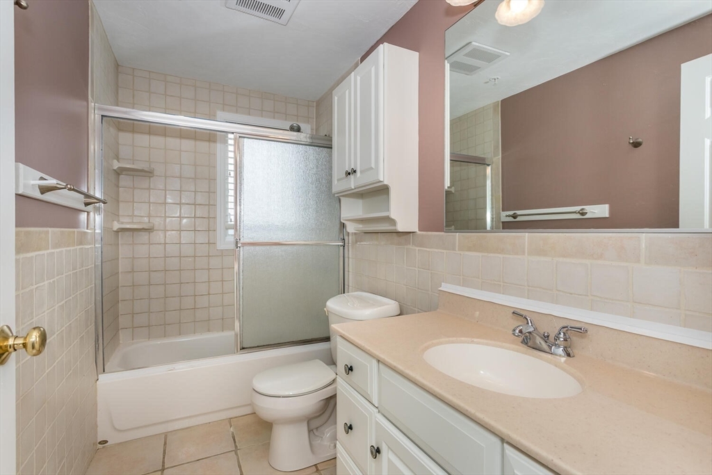 4 Highland Terrace # 415