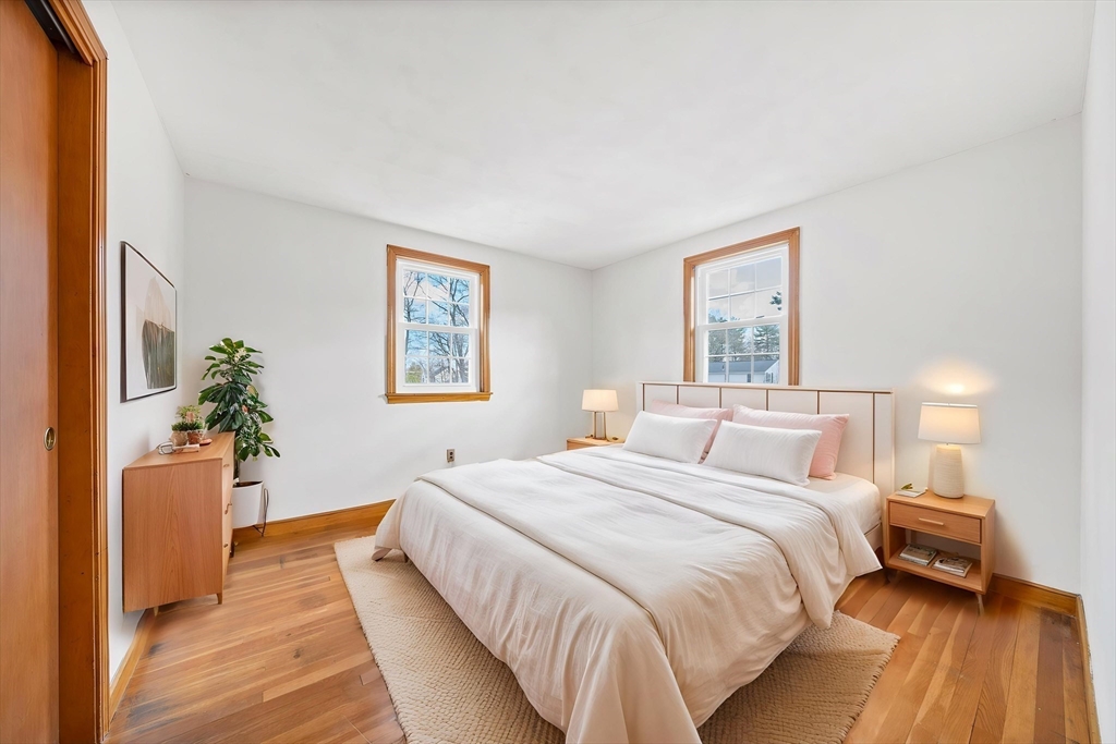 32 Nichols Ave