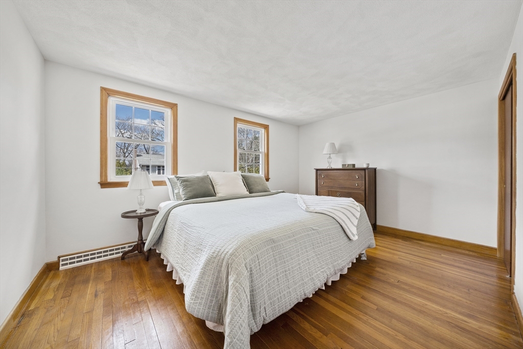 32 Nichols Ave