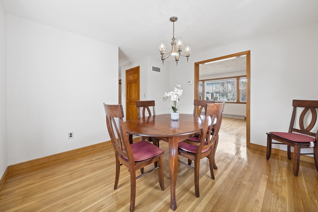 32 Nichols Ave