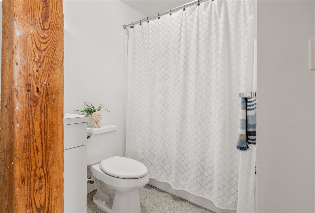 147 Centre Street # 603