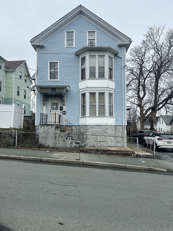 73 Linden