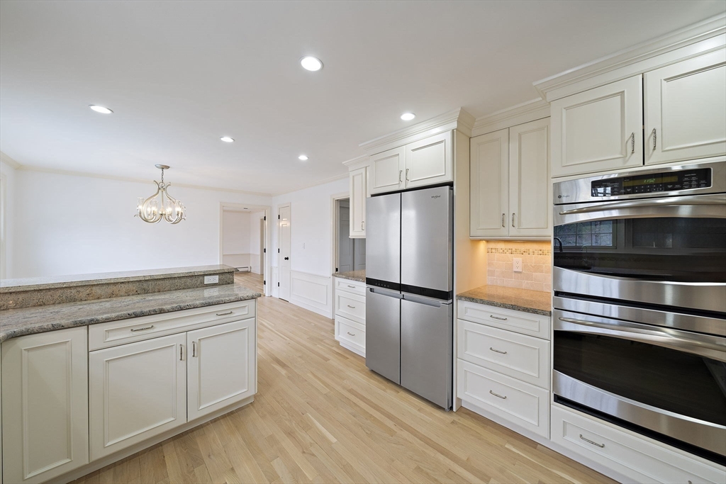49 Algonquin Rd