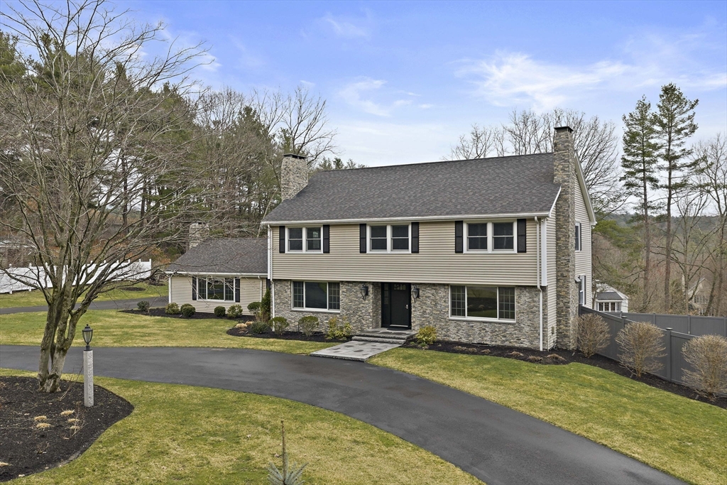 49 Algonquin Rd
