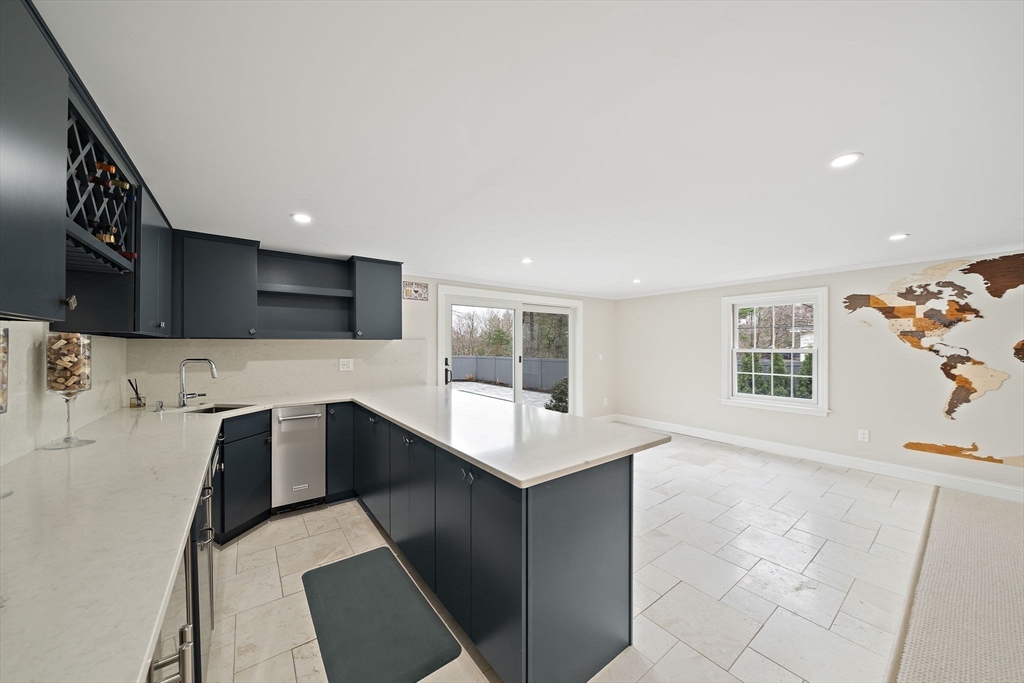 49 Algonquin Rd