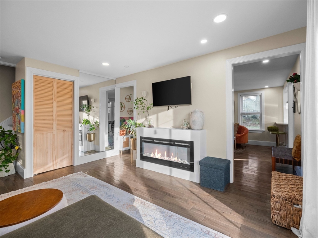 17 Preston St