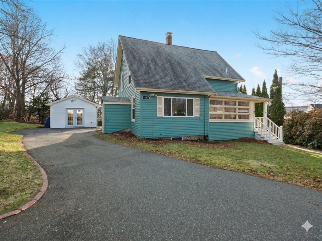17 Preston St