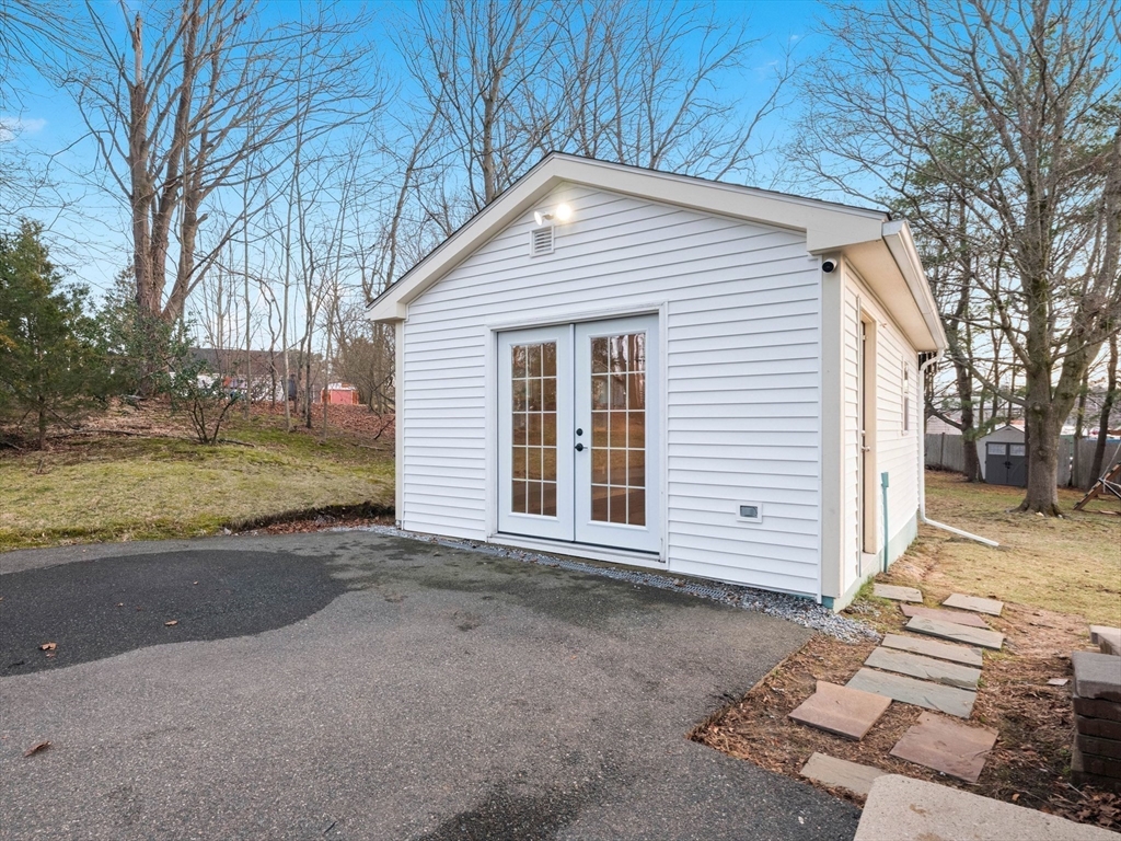17 Preston St