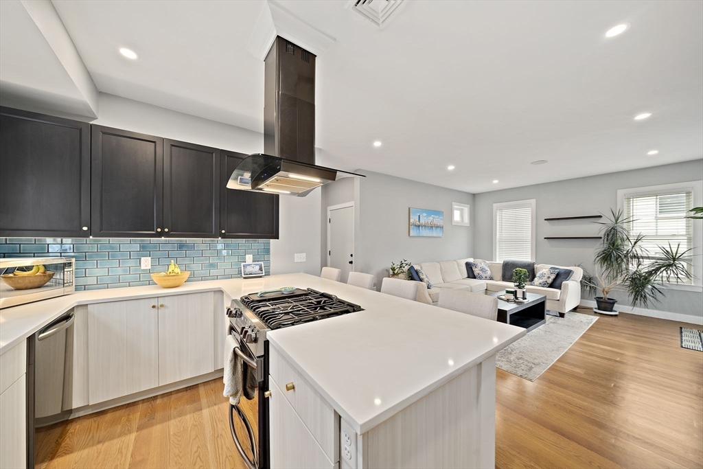 64-66 Armandine Street # 2