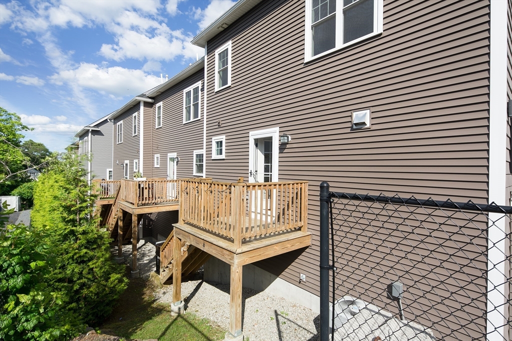 150 Quincy Ave Unit: 3A