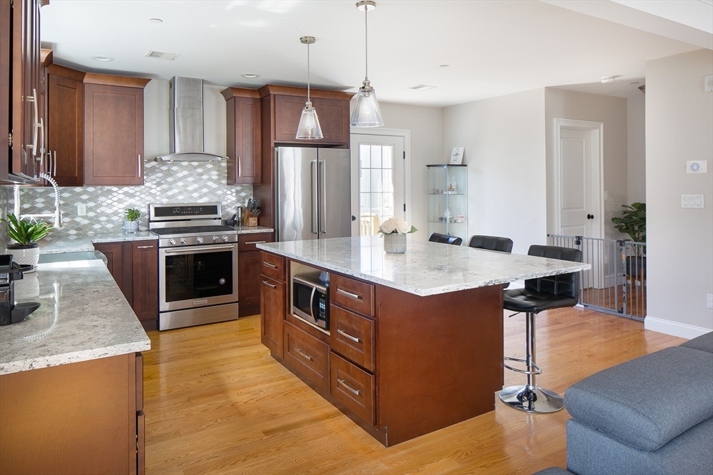 150 Quincy Ave Unit: 3A