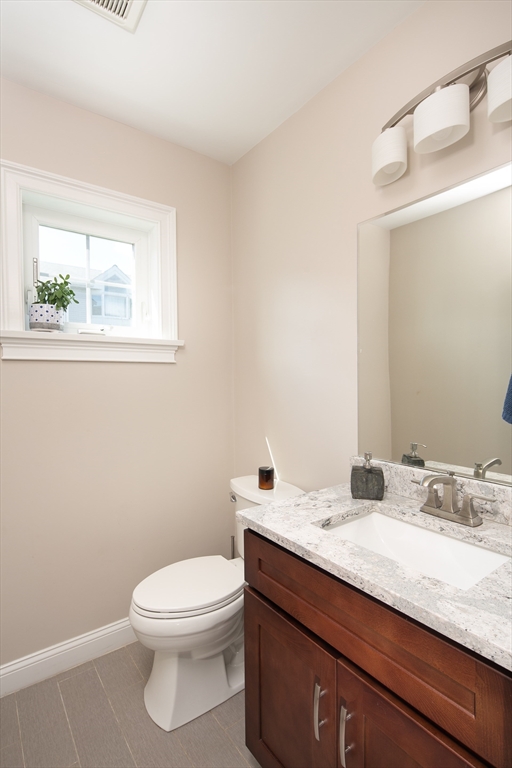 150 Quincy Ave Unit: 3A