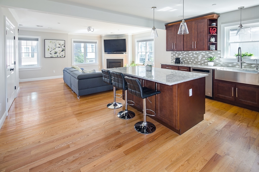 150 Quincy Ave Unit: 3A