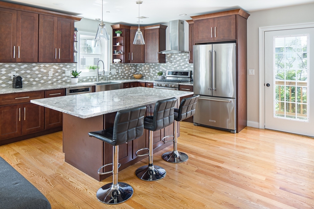 150 Quincy Ave Unit: 3A