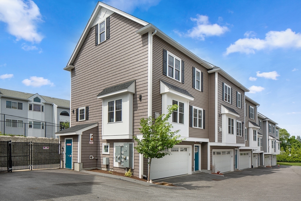 150 Quincy Ave Unit: 3A