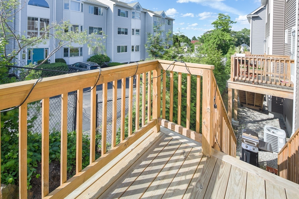 150 Quincy Ave Unit: 3A