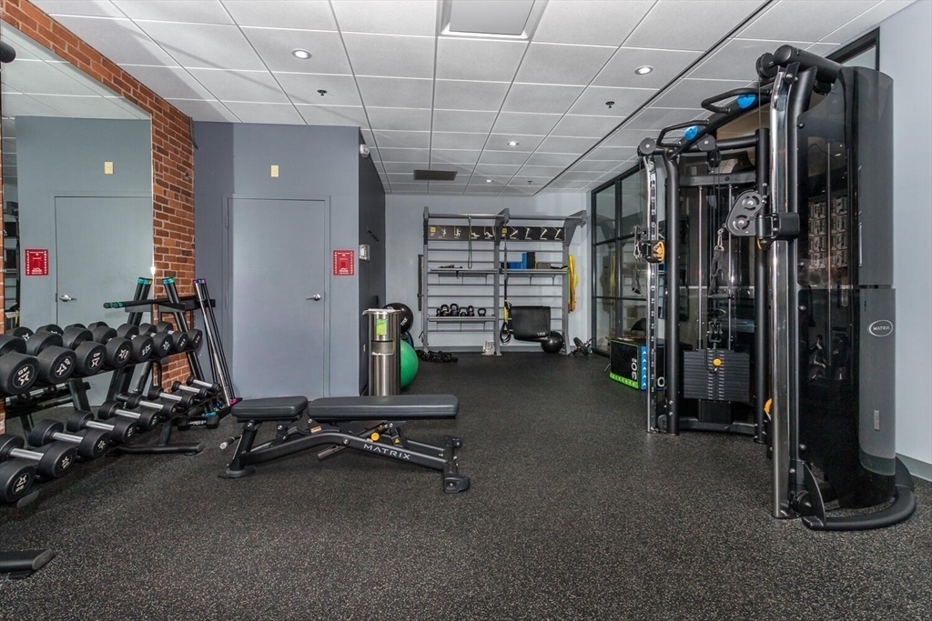 1241-1251 Adams St # F407