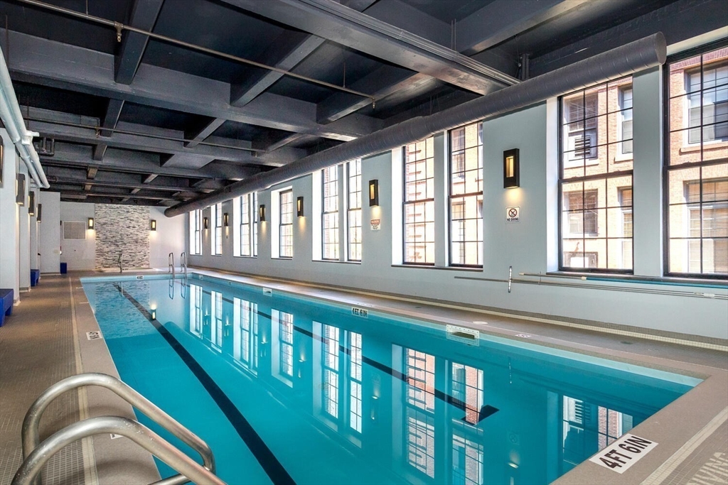 1241-1251 Adams St # F407